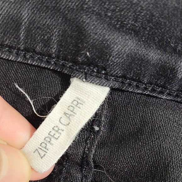 Rag & Bone Zipper Capri Women's Black/ Gray Skinny Jeans - Picture 5 of 7